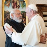 पोप फ्रांसिस से गर्मजोशी से मिले मोदी