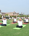 डॉ जितेंद्र सिंह ने किया योगाभ्यास