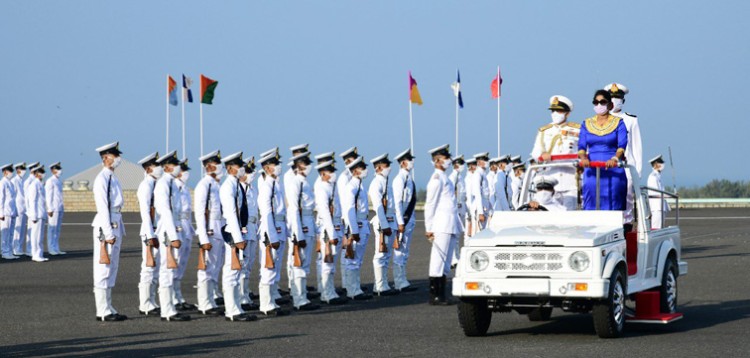 maldives defence minister  reviews the passing out parade at the indian naval academy