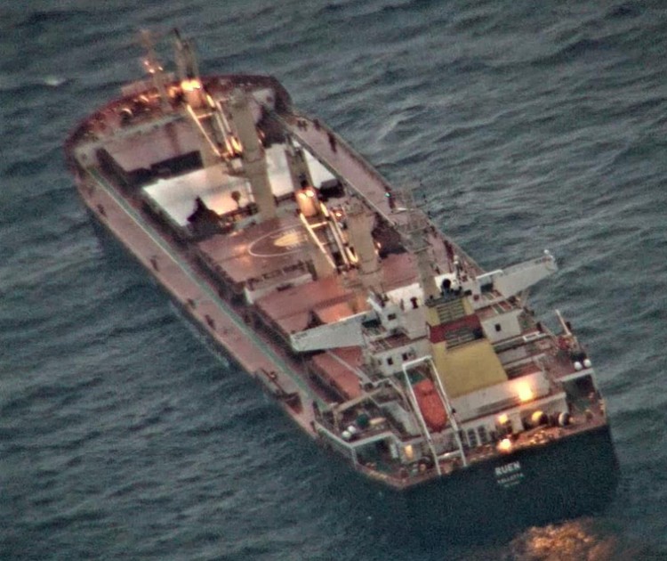 indian navy rescues ship from pirates