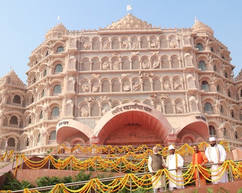 swaraveda mahamandir inaugurated in umrah of kashi