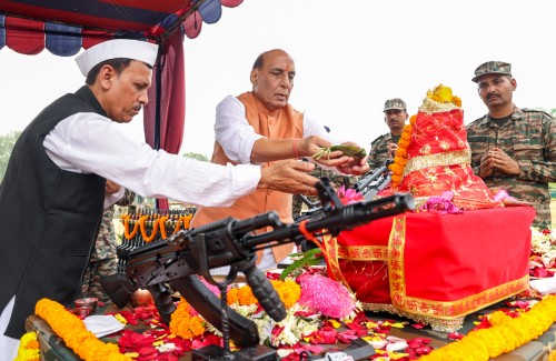 defense minister's shastra puja with soldiers on dussehra