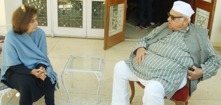 writer nayantara sehgal and governor dr. aziz qureshi