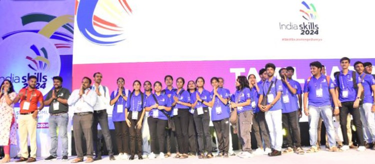women showcased their talent in indiaskills competition-2024