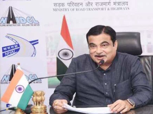 nitin gadkari's meeting on road safety (file photo)