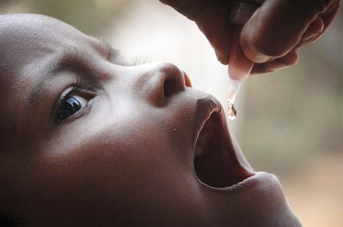 doses of polio in india entrance