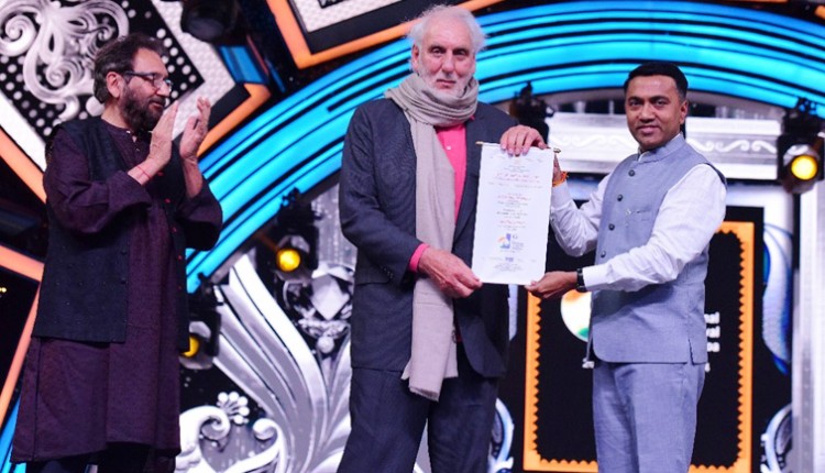 phillip noyce honoured with satyajit ray lifetime achievement award