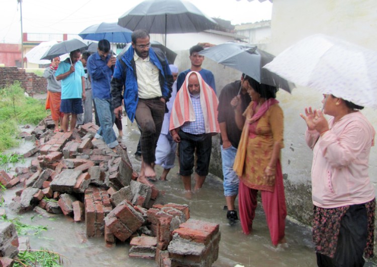 dehradun district magistrate bvrc purushottam and others officers