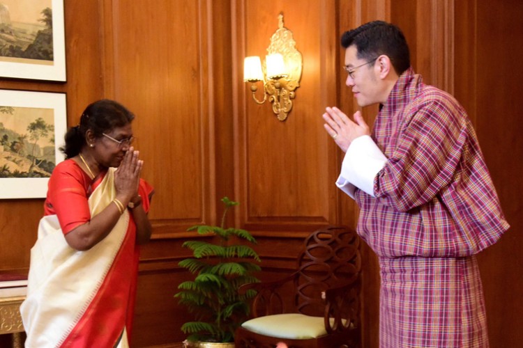 the president welcomed the king of bhutan