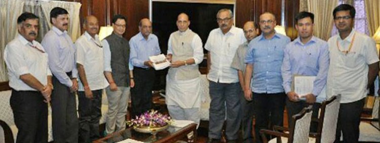 the committee submitted its report to home minister madhukar gupta