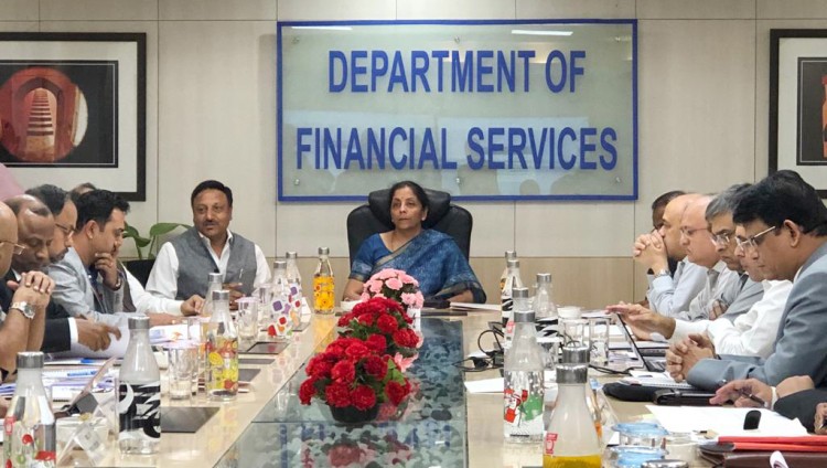 nirmala sitharaman taking a review meeting with the chairman & mds of psbs