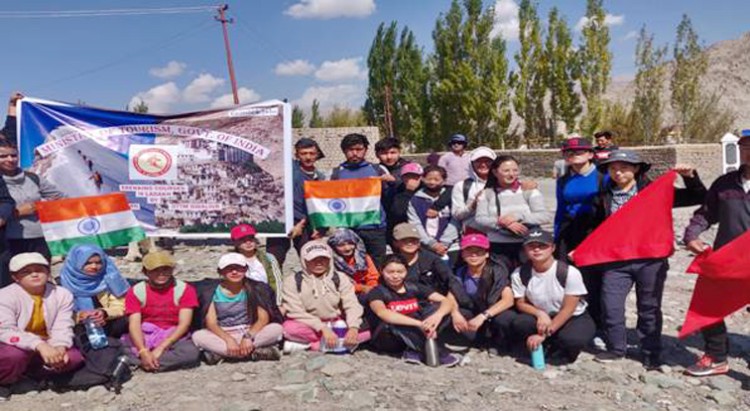 adventure trekking training course started in ladakh