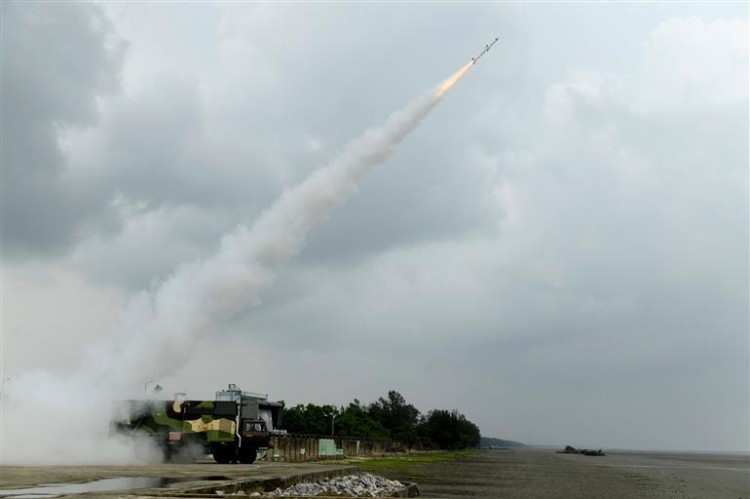 drdo successfully flight-tests surface-to-air missile akash-ng