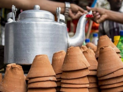 tea at kulhar at railway stations