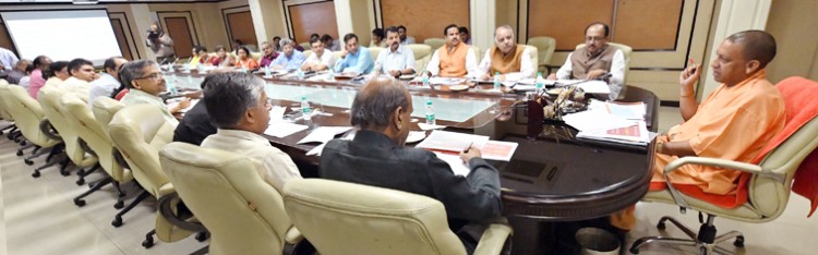 cm yogi adityanath, review of control and prevention of aes and je diseases