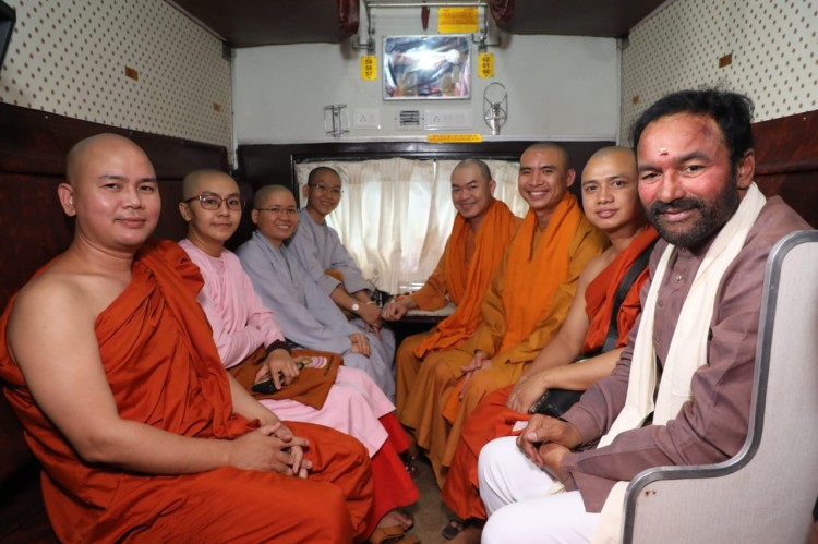 bharat gaurav tourist train leaves on ambedkar circuit on ambedkar jayanti