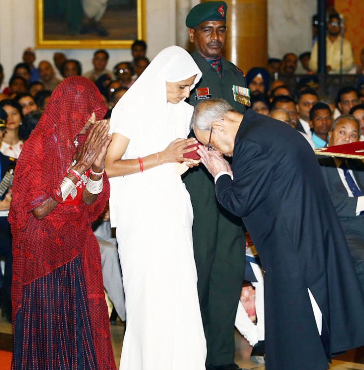 defense decoration ceremony at rashtrapati bhavan