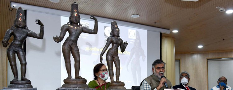 idols handed over to tamil nadu statue branch