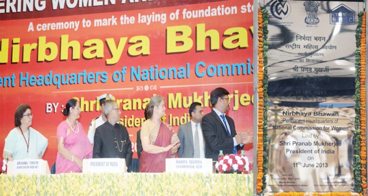 pranab mukherjee laying the foundation stone of nirbhaya bhawan