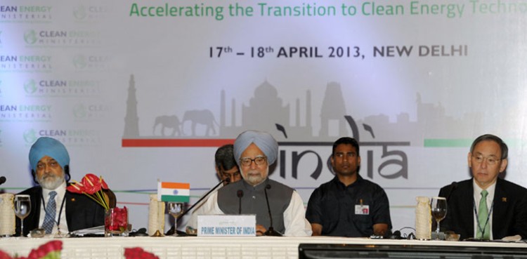 manmohan singh addressing the 4th clean energy ministerial, in new delhi