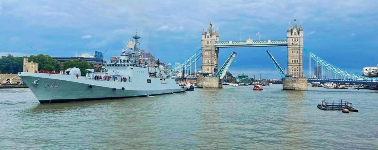 indian warship 'tabar' reached london port