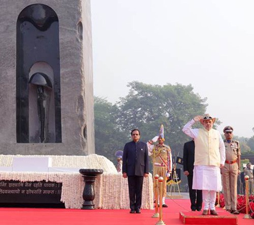 tribute to the martyrs on police commemoration day