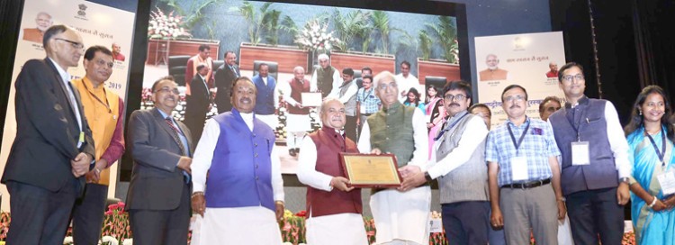 panchayati raj minister conferred national panchayat awards