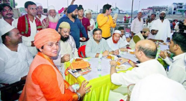 group falhar at mankameshwar temple