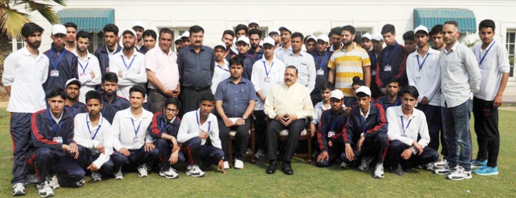 dr. jitendra singh with school and college students from north kashmir