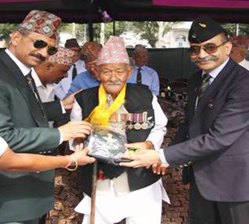 hundred years old gorkha soldier honored