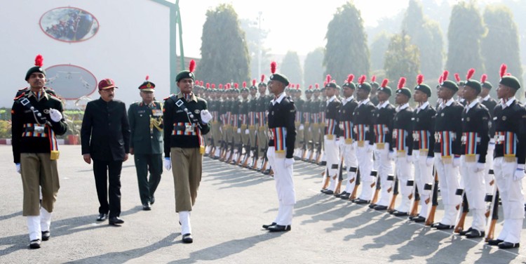 subhash ramrao bhamre inspecting the guard of honour