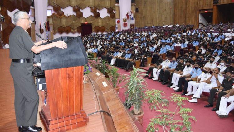 army chief lecture at dssc