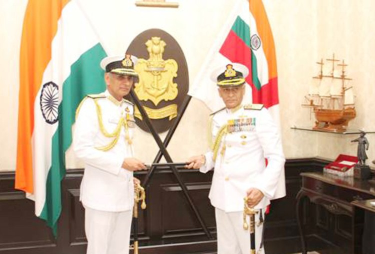 admiral kambhar singh took charge of navy chief from admiral sunil lamba