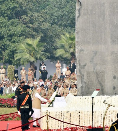 prime minister narendra modi paid floral tributes to the martyrs