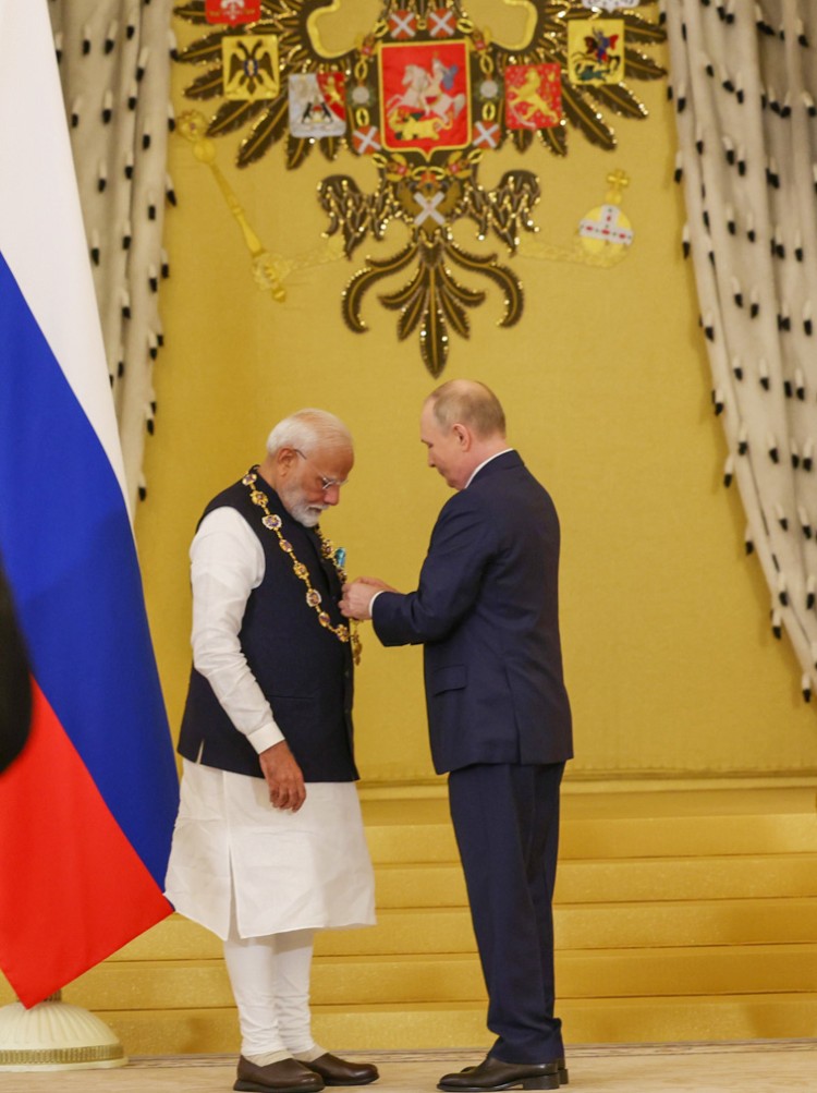 narendra modi honoured with highest russian award