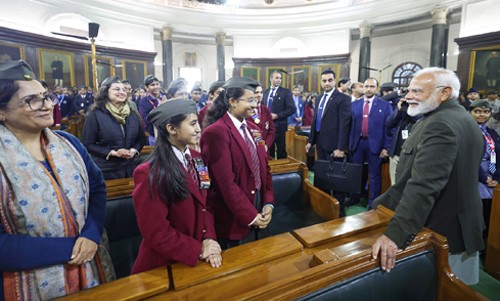 students' interaction with the prime minister