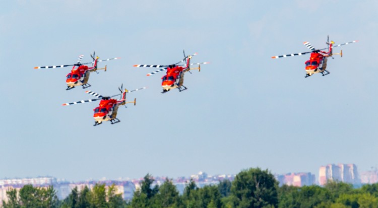 sarang performs at max air show in russia