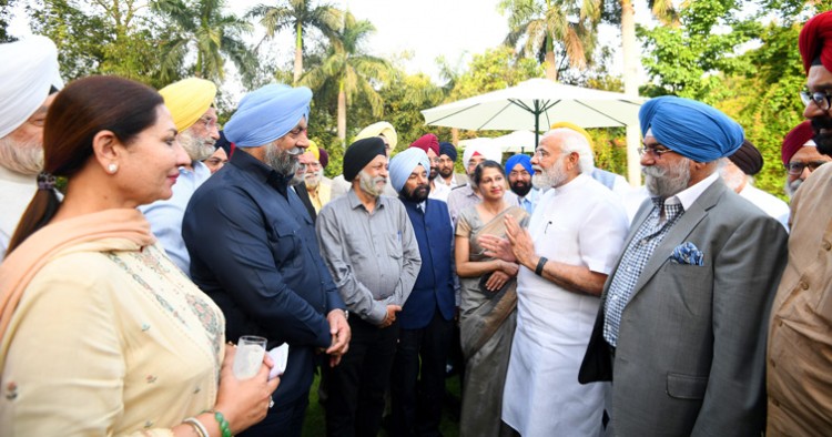 sikh intellectuals meet prime minister