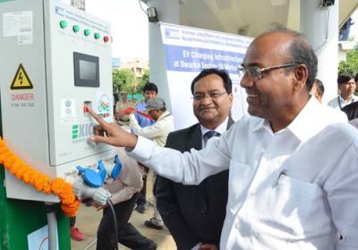 central enterprise minister inaugurated charging centers