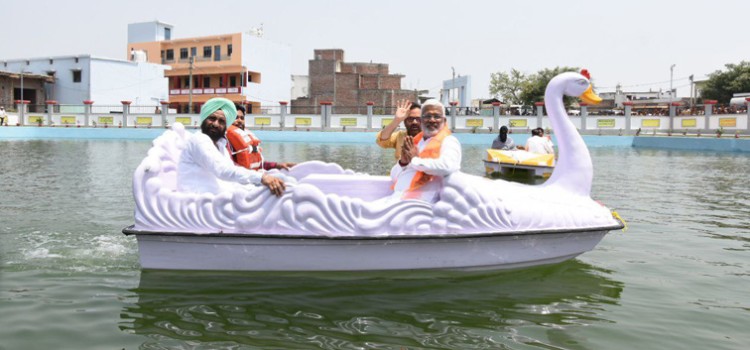 country's first amrit sarovar inaugurated in rampur