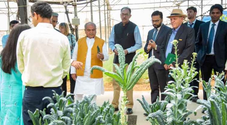 agriculture minister during his visit to israel