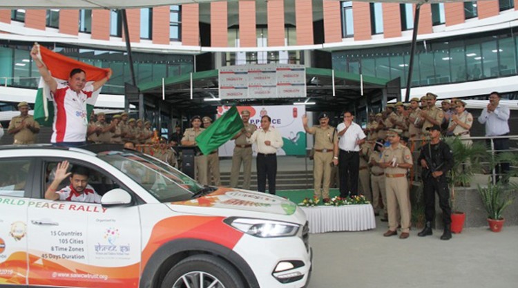 dgp op singh flagged off the world peace rally