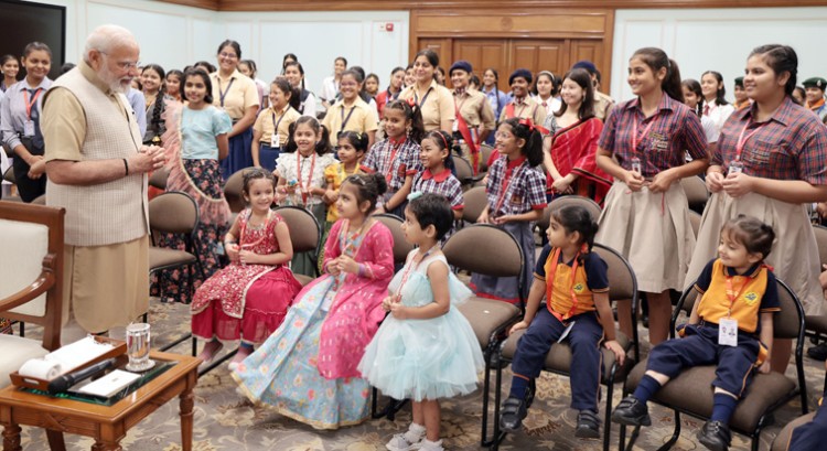 rakshabandhan at prime minister's residence with children