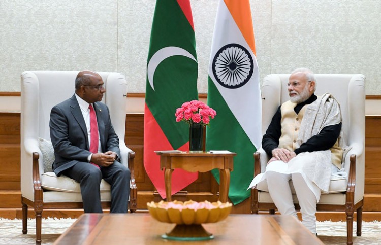 maldives foreign minister meets prime minister