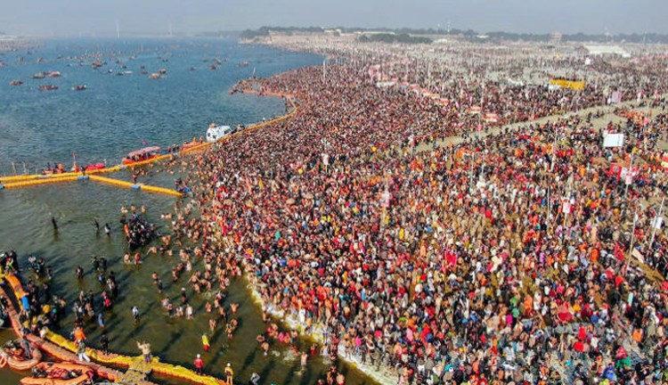 kumbh mein paush poornima par snaan