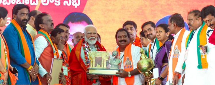 pm narendra modi at warangal