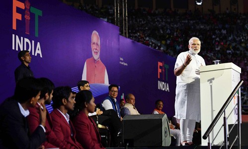 pm narendra modi launches the fit india movement