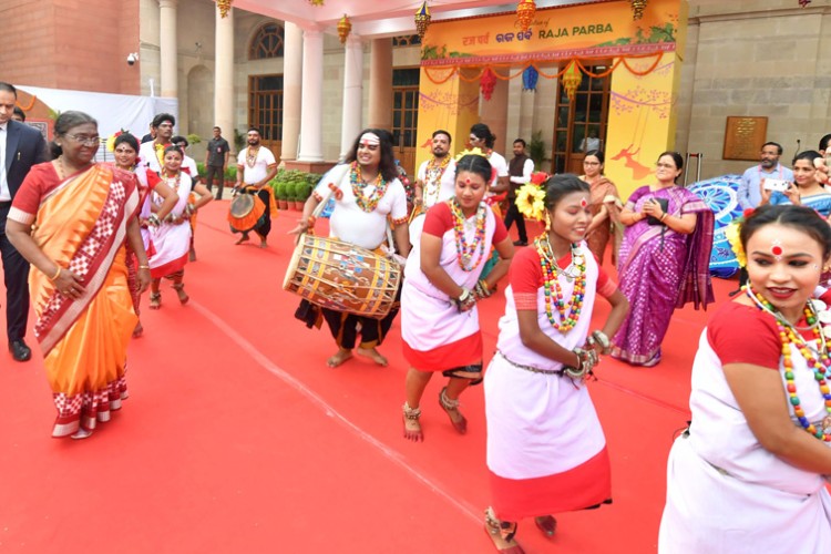 odisha's raja parv organized at rashtrapati bhavan