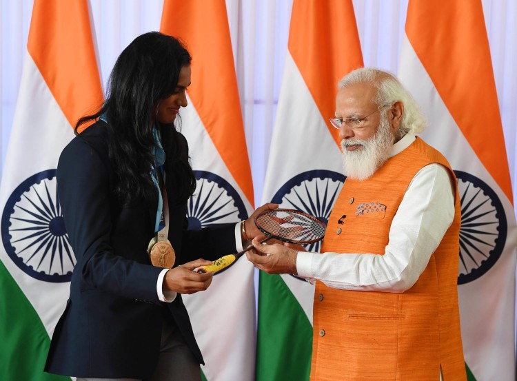 pv sindhu and pm narendra modi