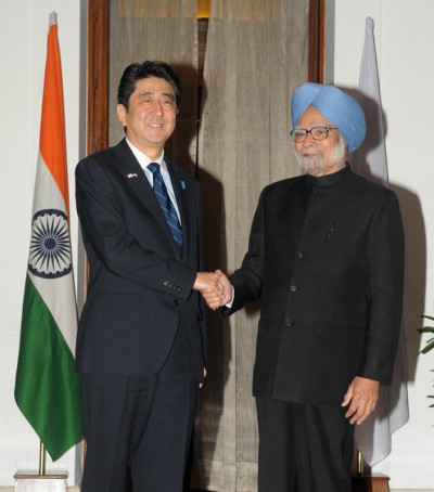 shinzo abe and  manmohan singh